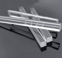 Квадратные акриловые стержни из оргстекла — прозрачные